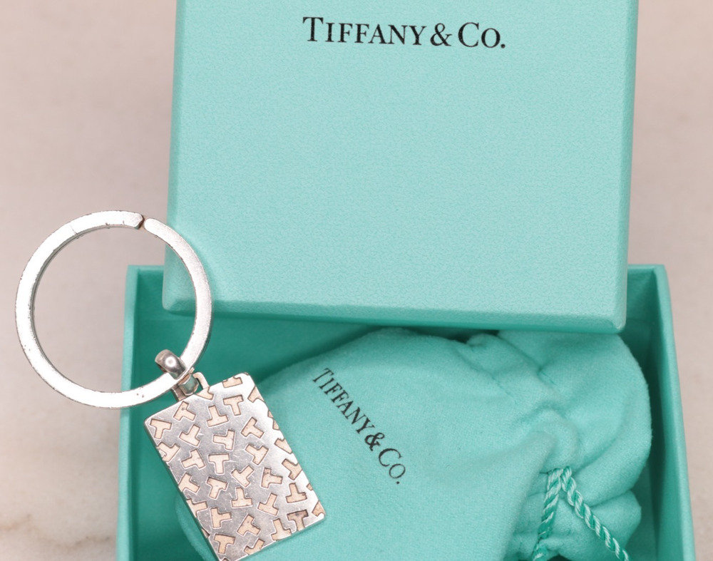 Tiffany & Co Sterling Silver T Monogram Block Rectangle Tag Key Ring 925 W Box